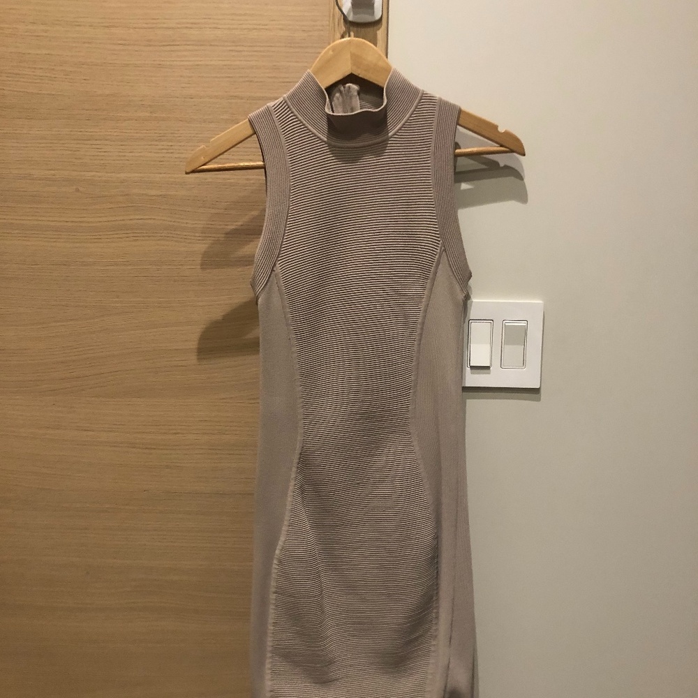 Parker - Sleeveless ribbed mock neck bandage dress